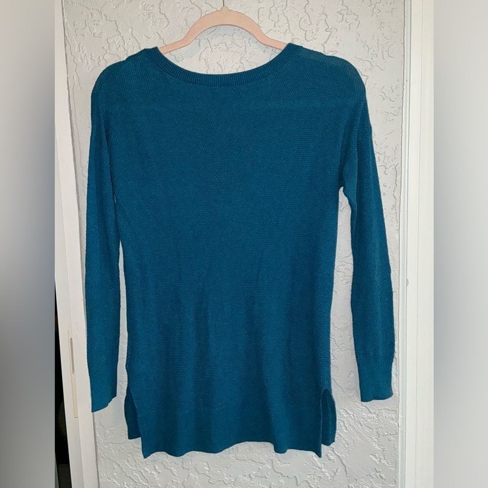 American Eagle Women's Crew Neck Sweater - Picture 6 of 10